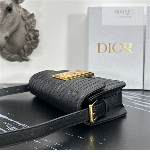 D I O R 디올 Miss Dior 마르크 보앙 플랩백 Bag 22번 이미지