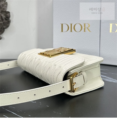 D I O R 디올 Miss Dior 마르크 보앙 플랩백 Bag 1번 이미지