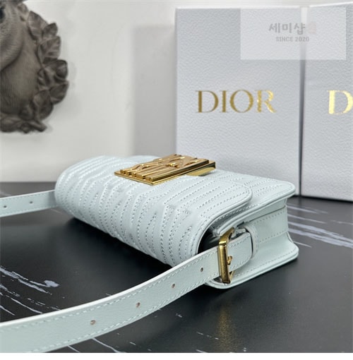 D I O R 디올 Miss Dior 마르크 보앙 플랩백 Bag 8번 이미지