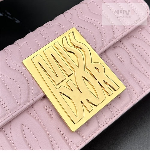 D I O R 디올 Miss Dior 마르크 보앙 플랩백 Bag 14번 이미지