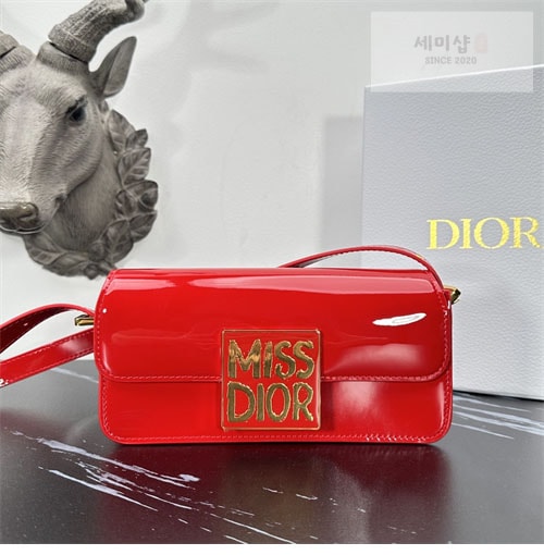 D I O R 디올 Miss Dior Graffiti 플랩백 Bag 27번 이미지