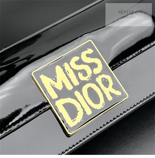 D I O R 디올 Miss Dior Graffiti 플랩백 Bag 6번 이미지