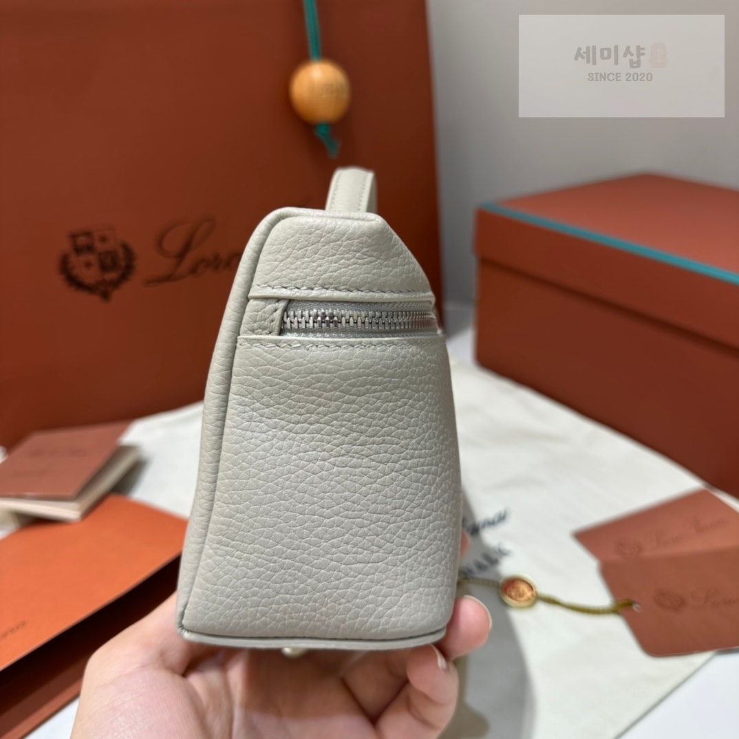 로로피아나 로로피아나 엑스트라 포켓 파우치 L19 트래버틴 Bag 3번 이미지