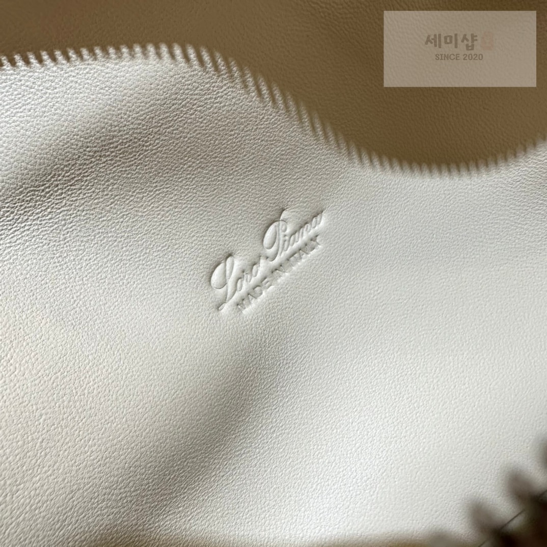 로로피아나 로로피아나 엑스트라 포켓 파우치 L19 발레 핑크 Bag 1번 이미지