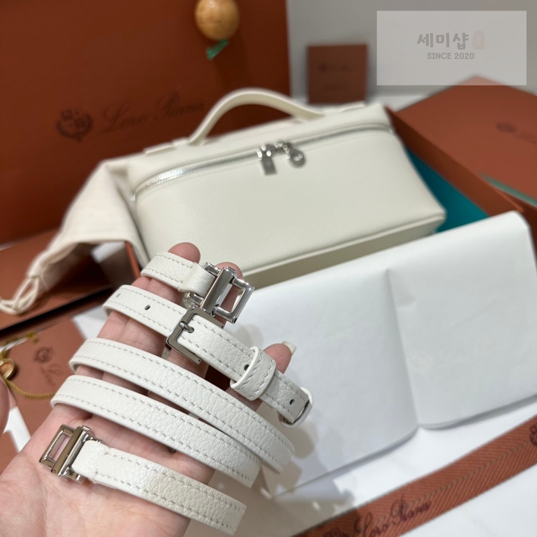 로로피아나 로로피아나 엑스트라 포켓 파우치 L19 위스퍼 화이트 Bag 6번 이미지