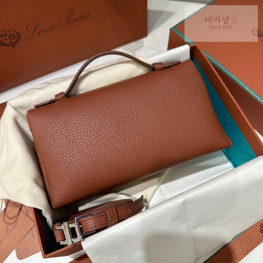 로로피아나 로로피아나 엑스트라 포켓 파우치 L19 퀴멜 Bag 2번 이미지