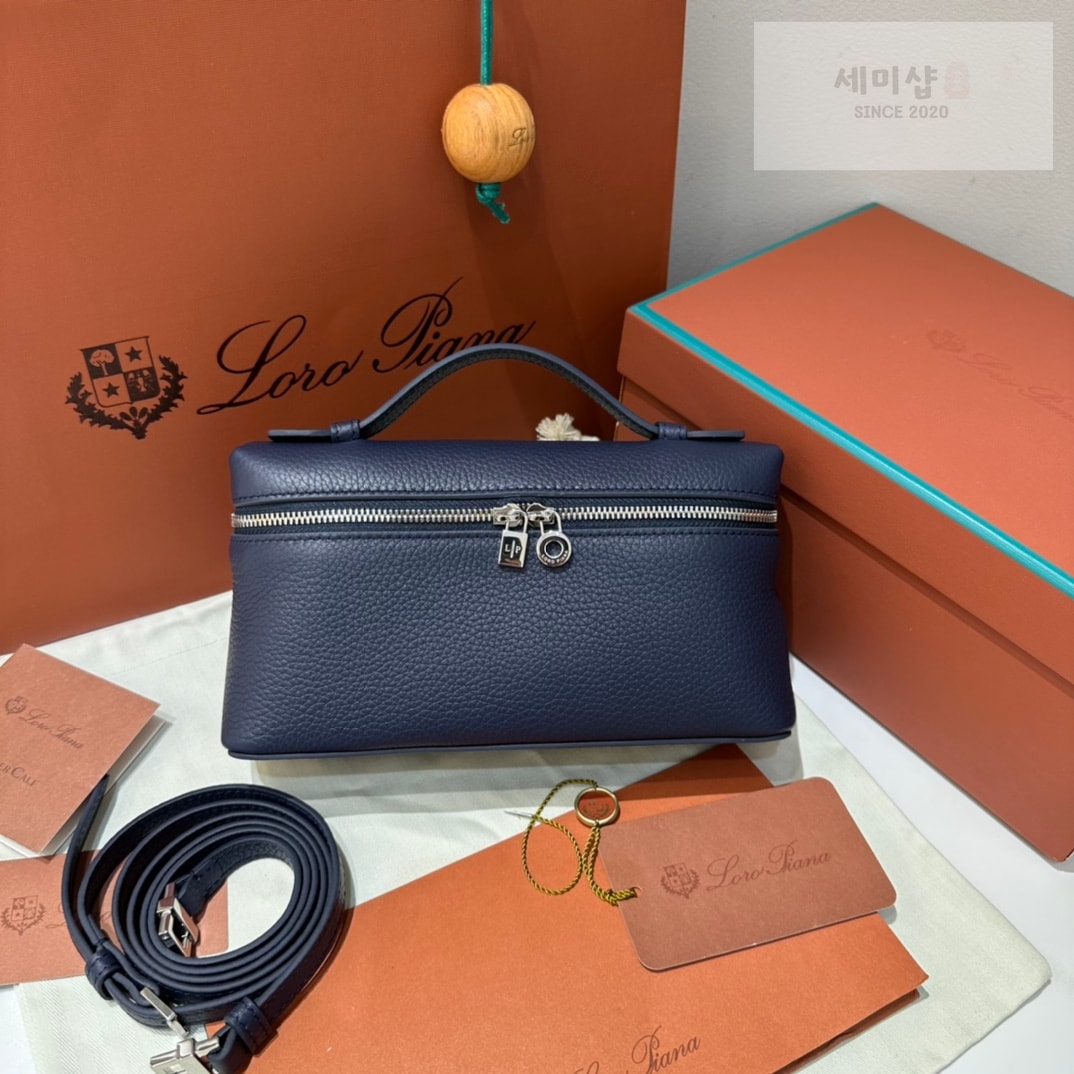 로로피아나 로로피아나 엑스트라 포켓 파우치 L19 블루 네이비 Bag 1번 이미지