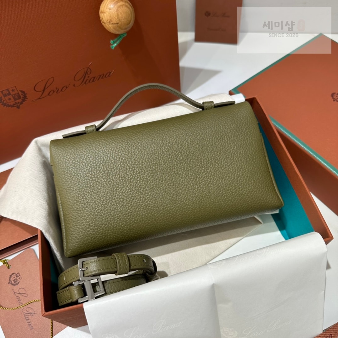 로로피아나 로로피아나 엑스트라 포켓 파우치 L19 세이지 Bag 2번 이미지