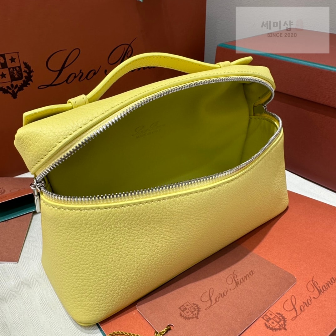 로로피아나 로로피아나 엑스트라 포켓 파우치 L19 션샤인 Bag 7번 이미지