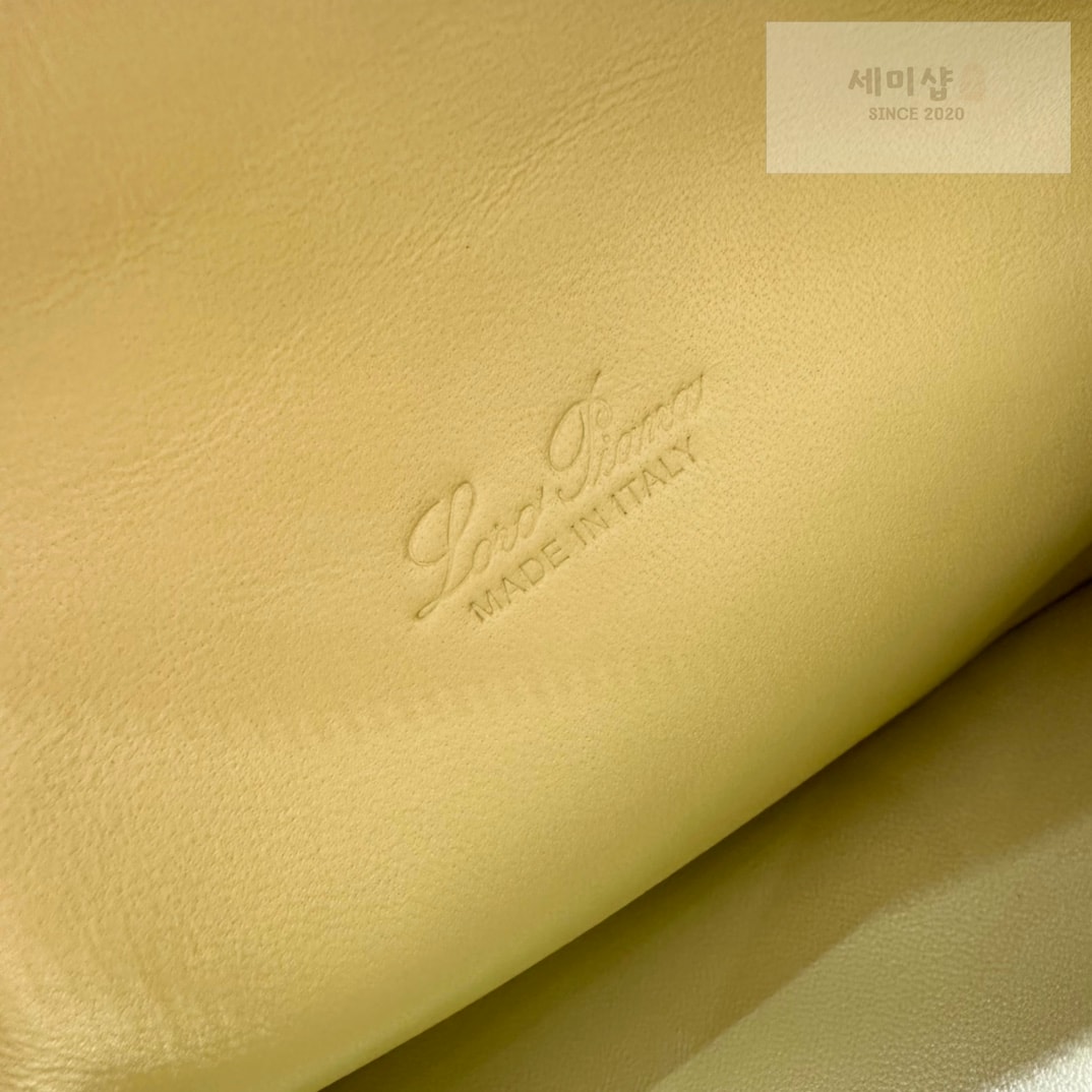 로로피아나 로로피아나 엑스트라 포켓 파우치 L19 커스터드 Bag 8번 이미지