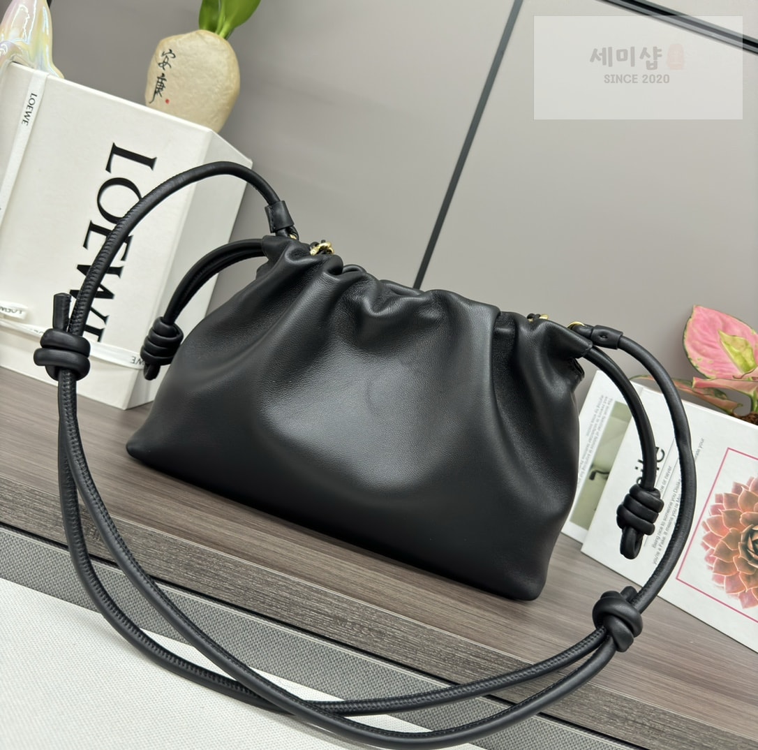 Loewe 로에베 멜로우 나파 램스킨 플라멩고 펄스 백 30*20*10.5CM Bag 4번 이미지