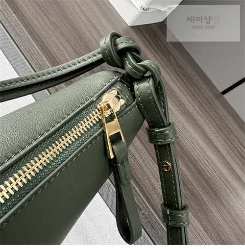 Loewe 로에베 미니 해먹 호보 백 Bag 36번 이미지