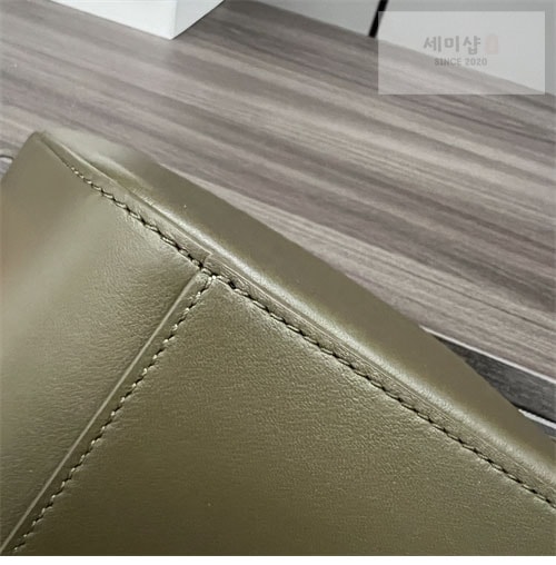 Loewe 로에베 미니 해먹 호보 백 Bag 22번 이미지