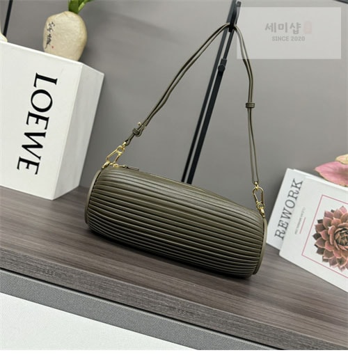 Loewe 로에베 브레이슬릿 파우치 2컬러 Bag 5번 이미지