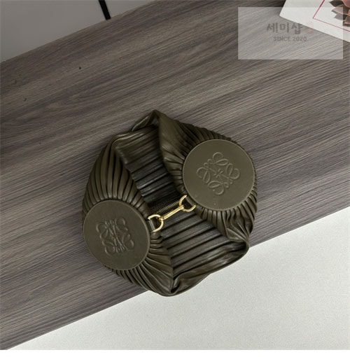 Loewe 로에베 브레이슬릿 파우치 2컬러 Bag 4번 이미지