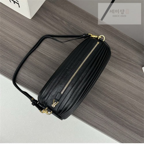 Loewe 로에베 브레이슬릿 파우치 2컬러 Bag 10번 이미지