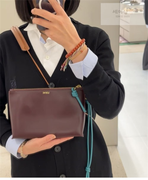 Loewe 로에베 샤이니 나파 파우치 클러치백 Bag 26번 이미지