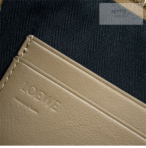 Loewe 로에베 샤이니 나파 파우치 클러치백 Bag 3번 이미지