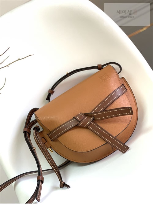 Loewe 로에베 스몰 게이트백 Bag 6번 이미지