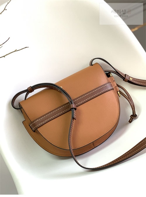 Loewe 로에베 스몰 게이트백 Bag 10번 이미지