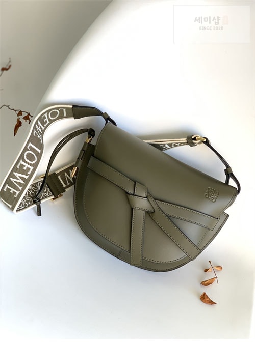 Loewe 로에베 스몰 게이트백 Bag 15번 이미지