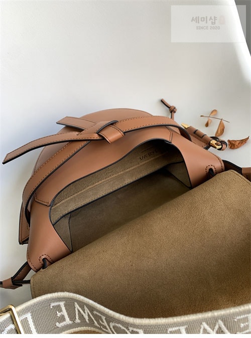 Loewe 로에베 스몰 게이트백 Bag 2번 이미지