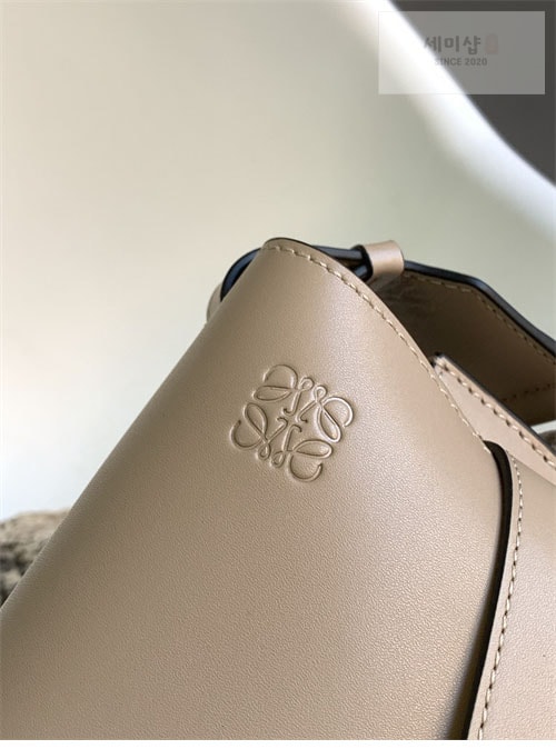 Loewe 로에베 스몰 게이트백 Bag 34번 이미지