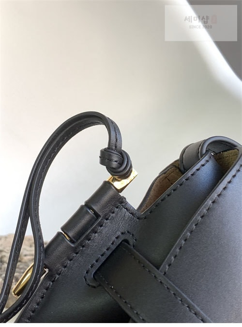 Loewe 로에베 스몰 게이트백 Bag 33번 이미지