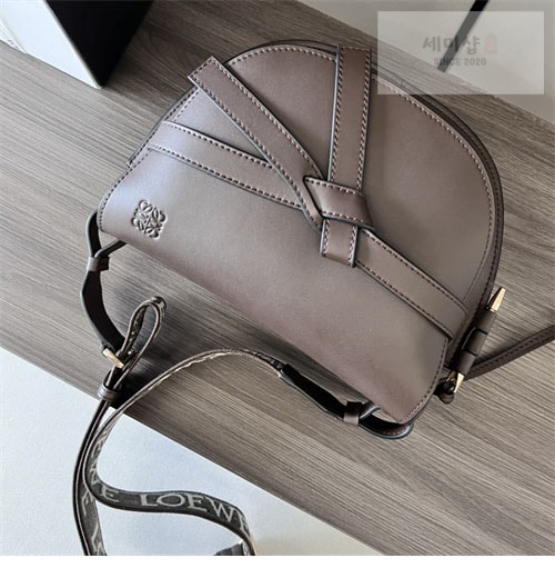 Loewe 로에베 스몰 게이트백 Bag 29번 이미지