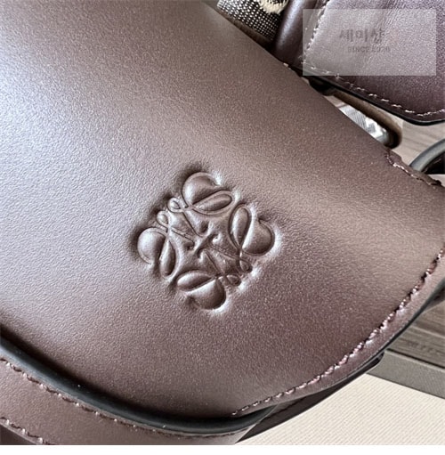 Loewe 로에베 스몰 게이트백 Bag 15번 이미지
