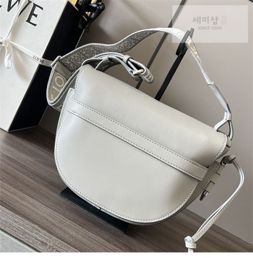 Loewe 로에베 스몰 게이트백 Bag 30번 이미지