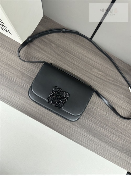 Loewe 로에베 스몰 고야 백 4컬러 Bag 3번 이미지