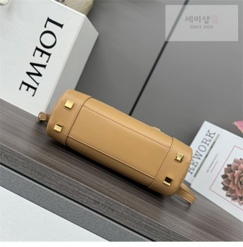 Loewe 로에베 아마조나 23백 Bag 21번 이미지