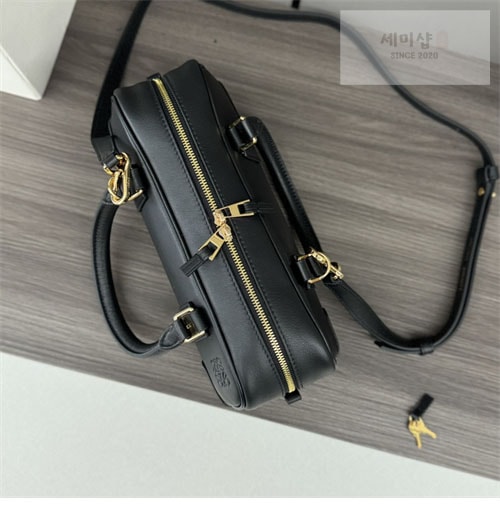Loewe 로에베 아마조나 23백 Bag 40번 이미지