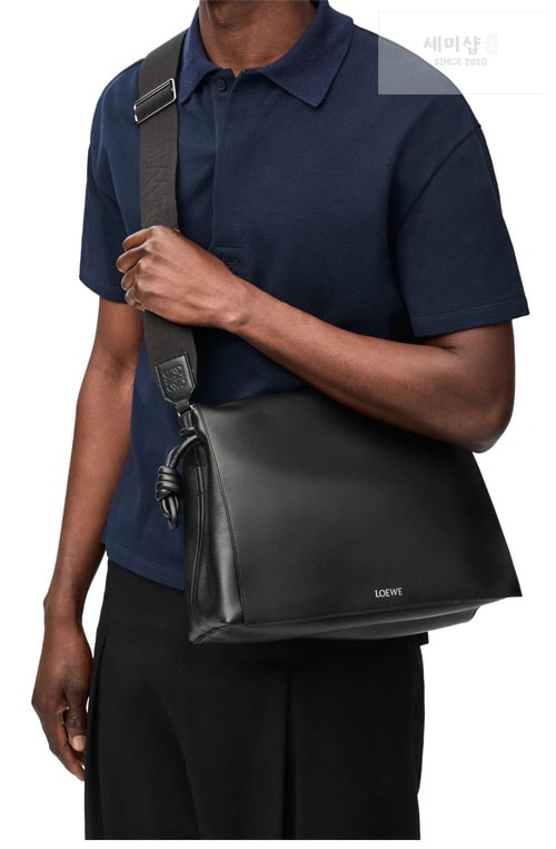Loewe 로에베 카프스킨 플라멩코 사첼 메신저 크로스백 Bag 28번 이미지
