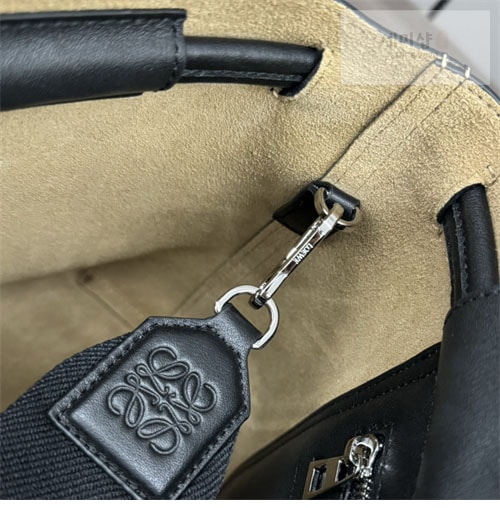 Loewe 로에베 카프스킨 플라멩코 사첼 메신저 크로스백 Bag 1번 이미지