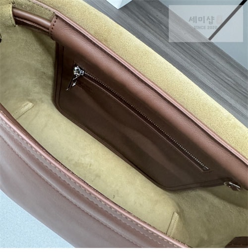 Loewe 로에베 카프스킨 플라멩코 사첼 메신저 크로스백 Bag 26번 이미지