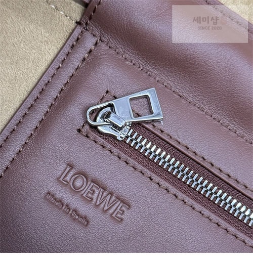 Loewe 로에베 카프스킨 플라멩코 사첼 메신저 크로스백 Bag 6번 이미지