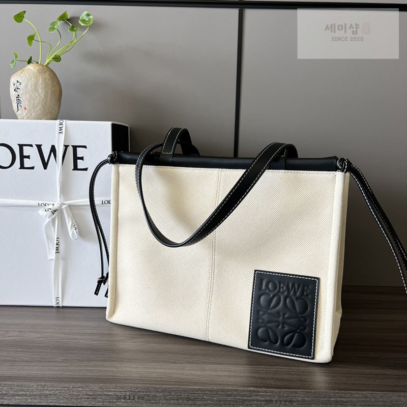 Loewe 로에베 쿠션 캔버스 토트백 Bag 12번 이미지