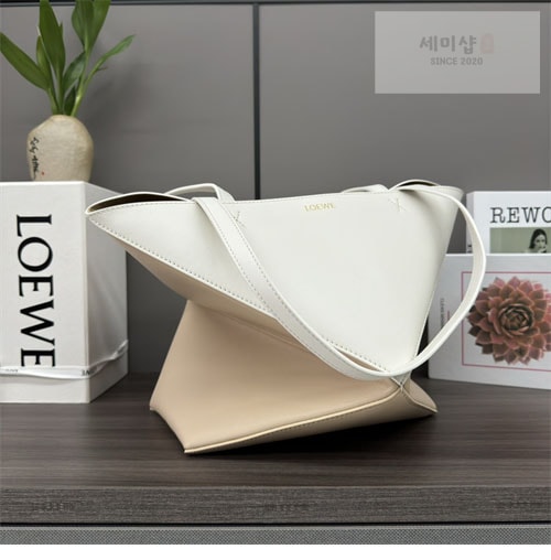 Loewe 로에베 퍼즐 폴더 토트백 Bag 22번 이미지