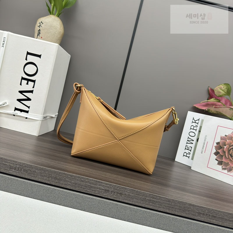 Loewe 로에베 퍼즐 폴드 파우치 클러치백 Bag 6번 이미지