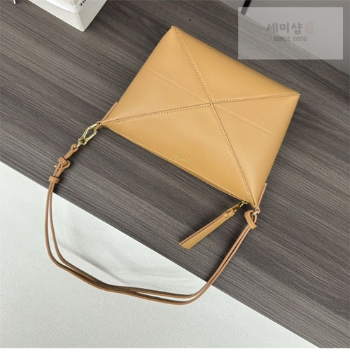 Loewe 로에베 퍼즐 폴드 파우치 클러치백 Bag 30번 이미지