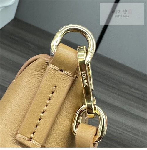 Loewe 로에베 퍼즐 폴드 파우치 클러치백 Bag 23번 이미지