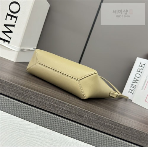 Loewe 로에베 퍼즐 폴드 파우치 클러치백 Bag 19번 이미지
