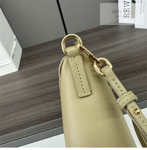 Loewe 로에베 퍼즐 폴드 파우치 클러치백 Bag 31번 이미지
