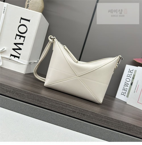 Loewe 로에베 퍼즐 폴드 파우치 클러치백 Bag 32번 이미지