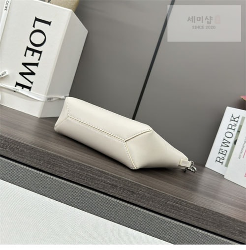 Loewe 로에베 퍼즐 폴드 파우치 클러치백 Bag 36번 이미지