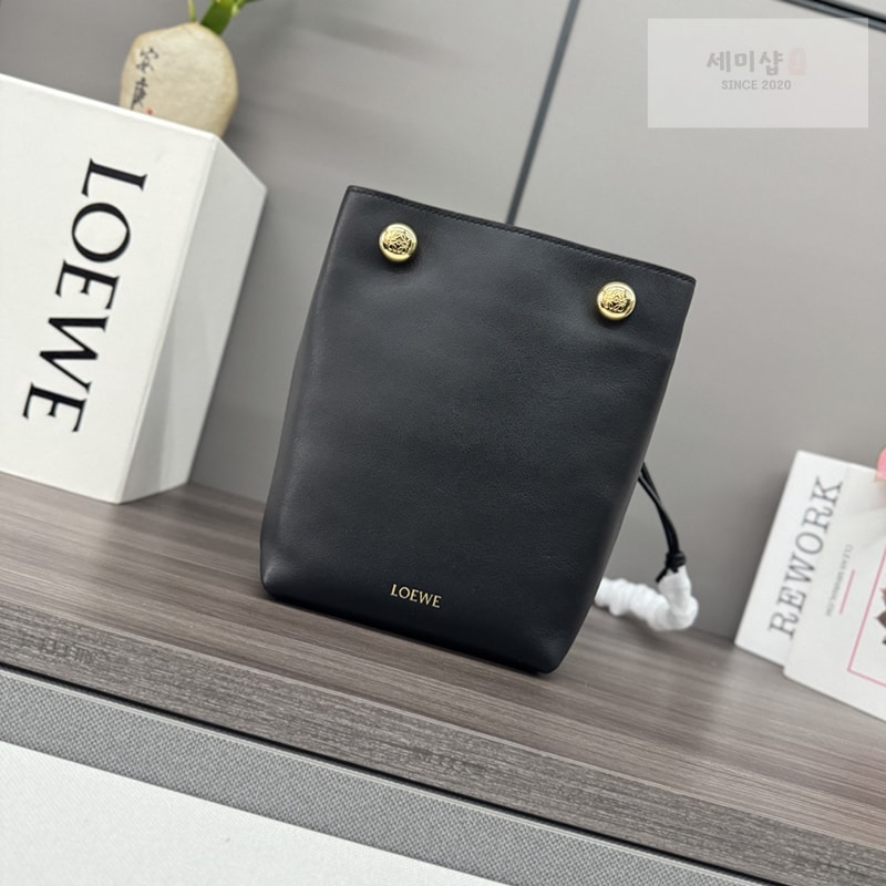 Loewe 로에베 페블 버킷백 Bag 4번 이미지