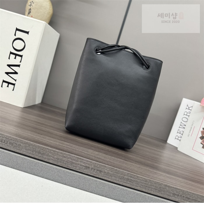 Loewe 로에베 페블 버킷백 Bag 6번 이미지