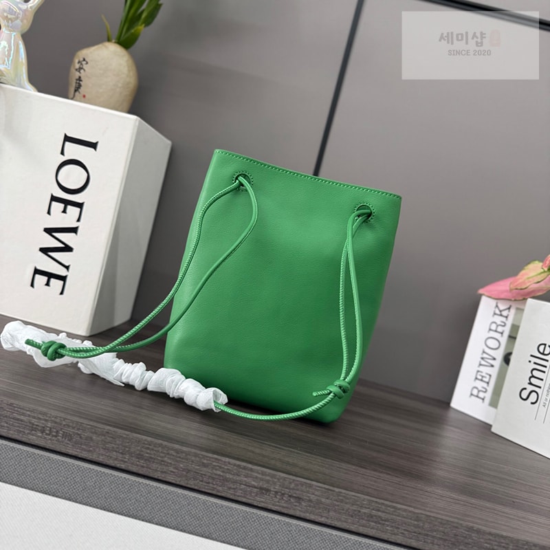 Loewe 로에베 페블 버킷백 Bag 7번 이미지